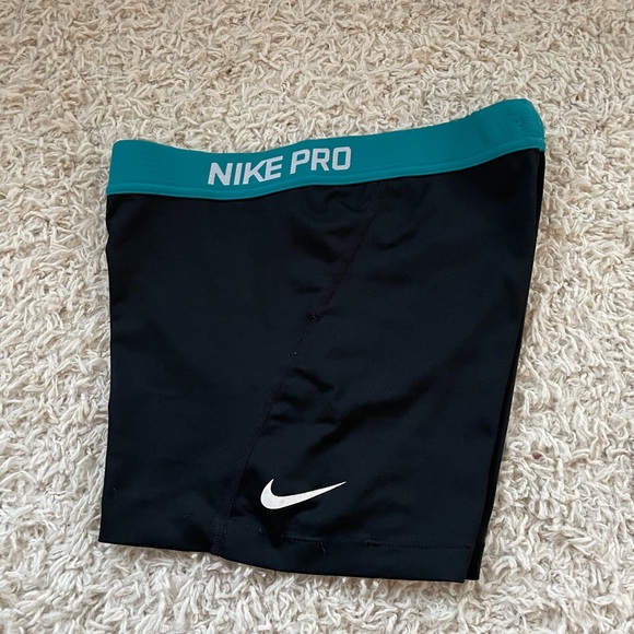 Nike Pants - Nike Pro Compression Shorts